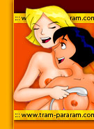 Naked Totally Spies